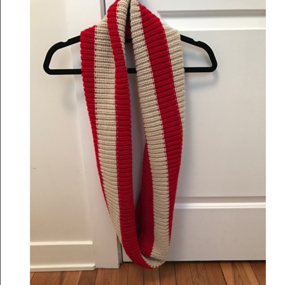 Infinity Scarf - Picture 3 of 7